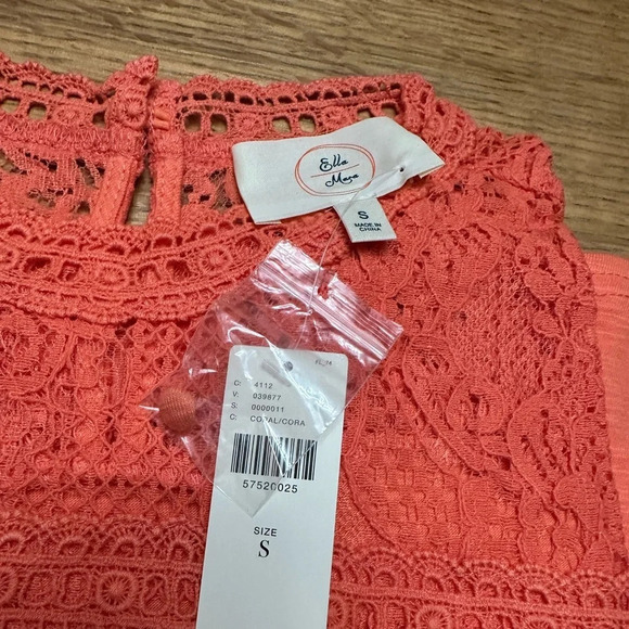 Anthropologie NWT Ella Mara Liliya lace detail top size small 17” p2p - Picture 9 of 11